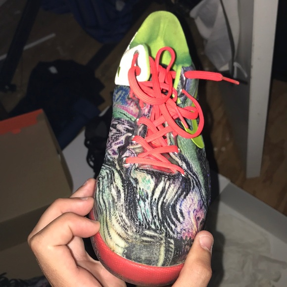 Prelude Kobe 8s - Picture 11 of 12